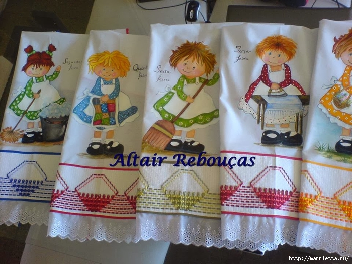 Детские подушки-куклы с росписью акриловыми красками (48) (700x525, 301Kb)