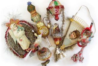 коробка с игрушками