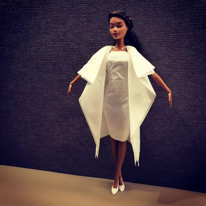 Платья для Барби из туалетной бумаги: работы Jian Yang