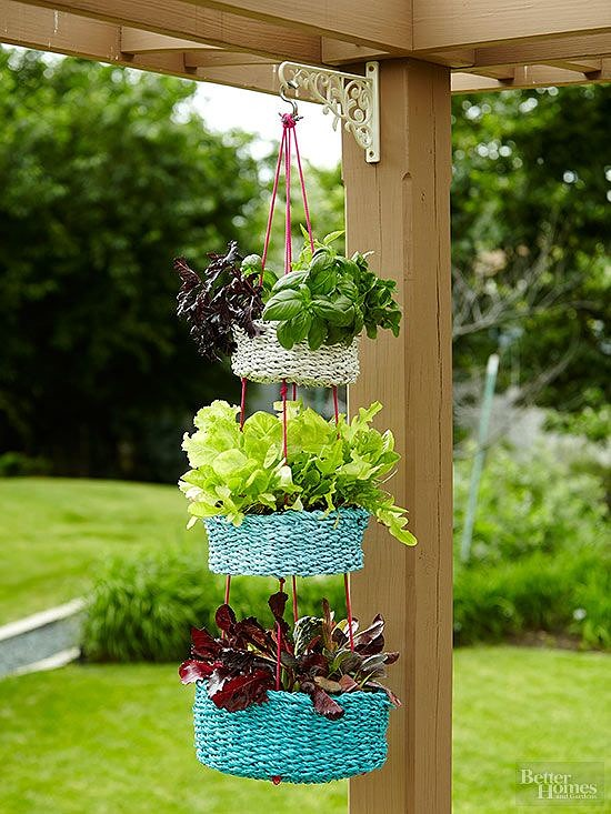 Подвесные кашпо для цветов своими руками для дома и сада